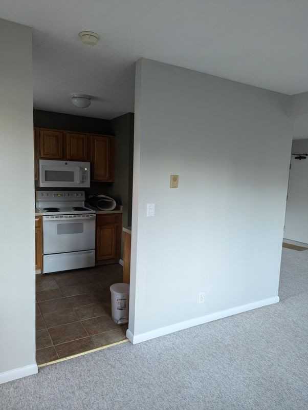 3 Burr St ##C - Photo 3 of 9