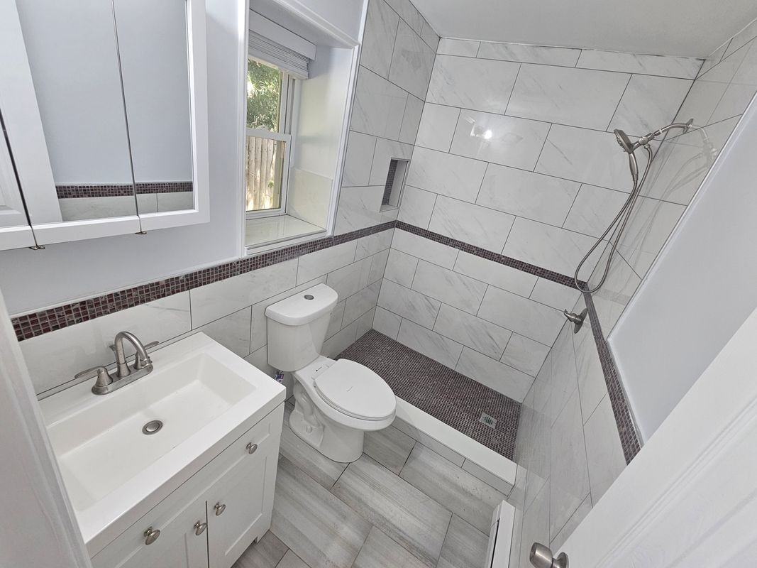 524 Nichols Rd - Photo 2 of 5