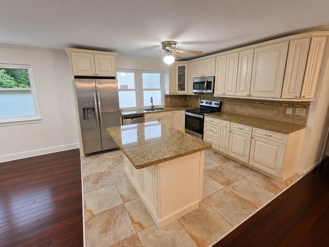 1510 Pine Acres Blvd - Photo 2 of 8