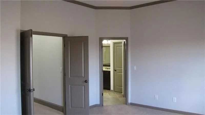 6556 Bennington Bluff Ct - Photo 5 of 33