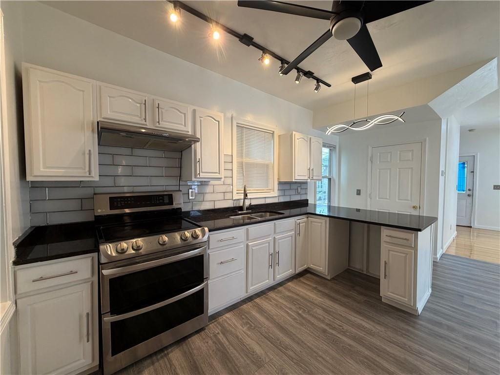 38 Marion Ave - Photo 2 of 26