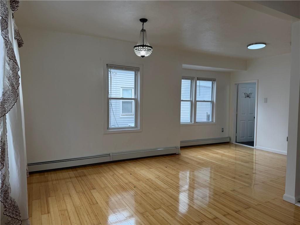 38 Marion Ave - Photo 6 of 26