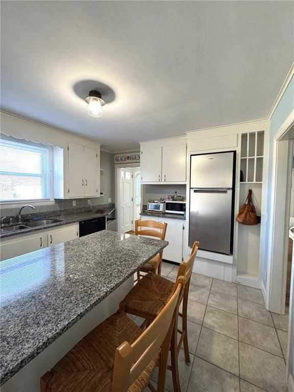 89 Wells St - Photo 3 of 22