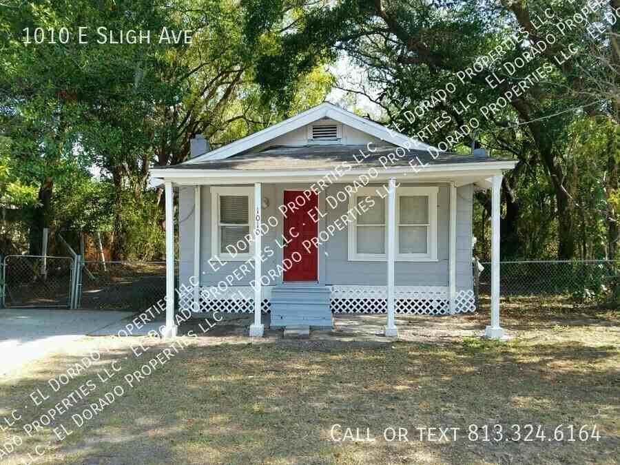 1010 E Sligh Ave - Photo 5 of 15