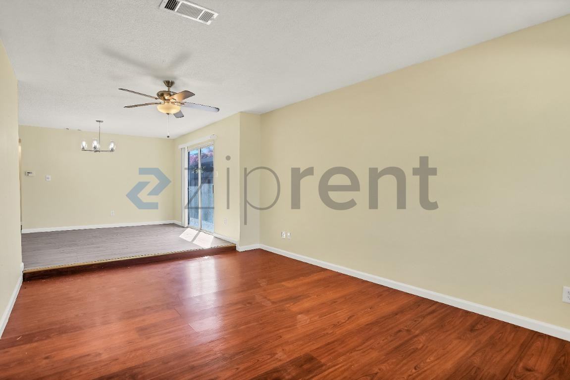 8924 San Pasqual Way - Photo 4 of 25