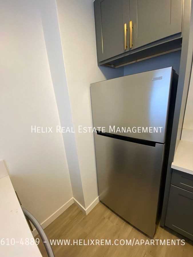 523 E Live Oak Ave #B - Photo 7 of 16