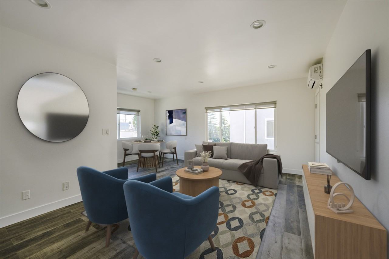 1333 W 36th Pl #6 - Photo 6 of 17