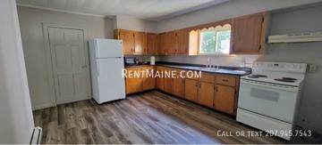 featured image of 482 Main St #1