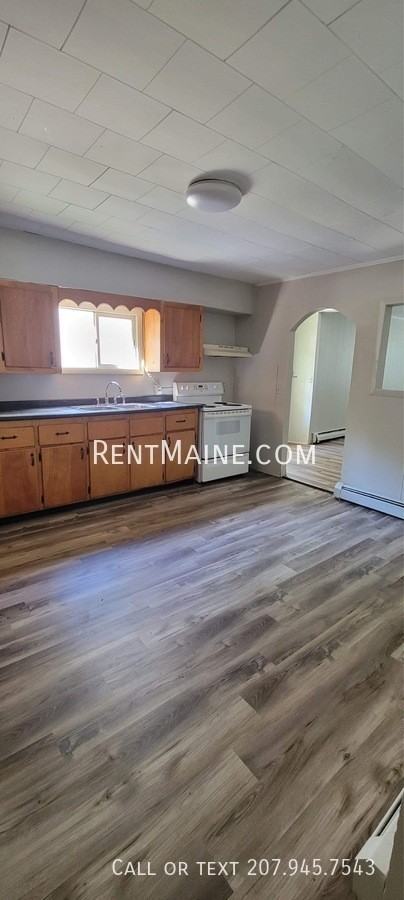 482 Main St #1 - Photo 2 of 10