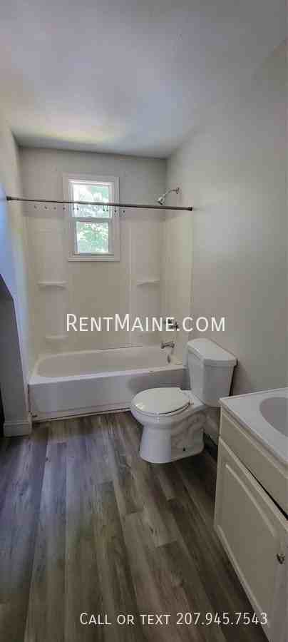 482 Main St #1 - Photo 7 of 10