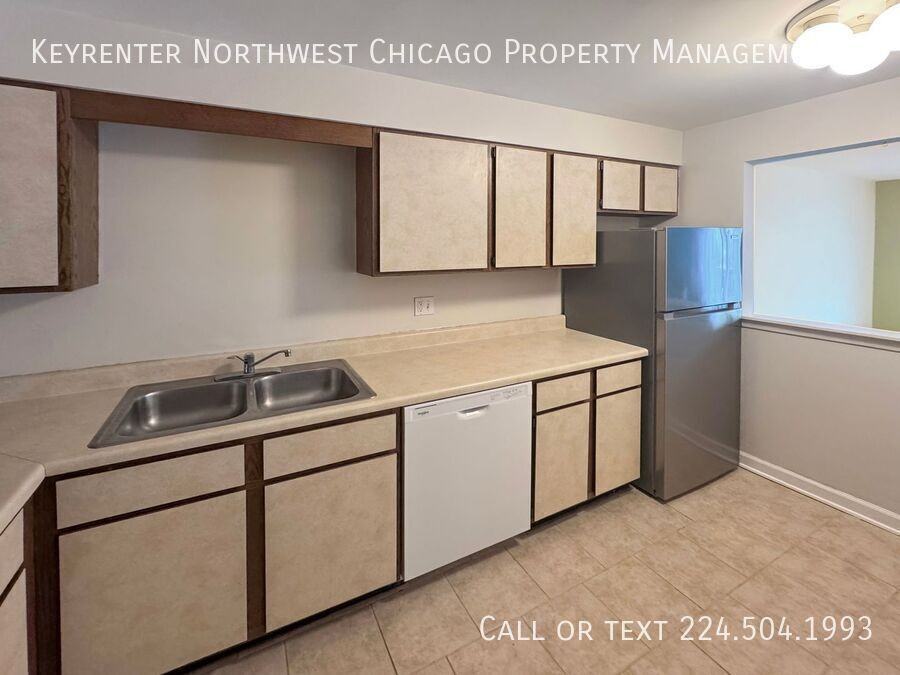 33561 N Royal Oak Ln #209 - Photo 4 of 15