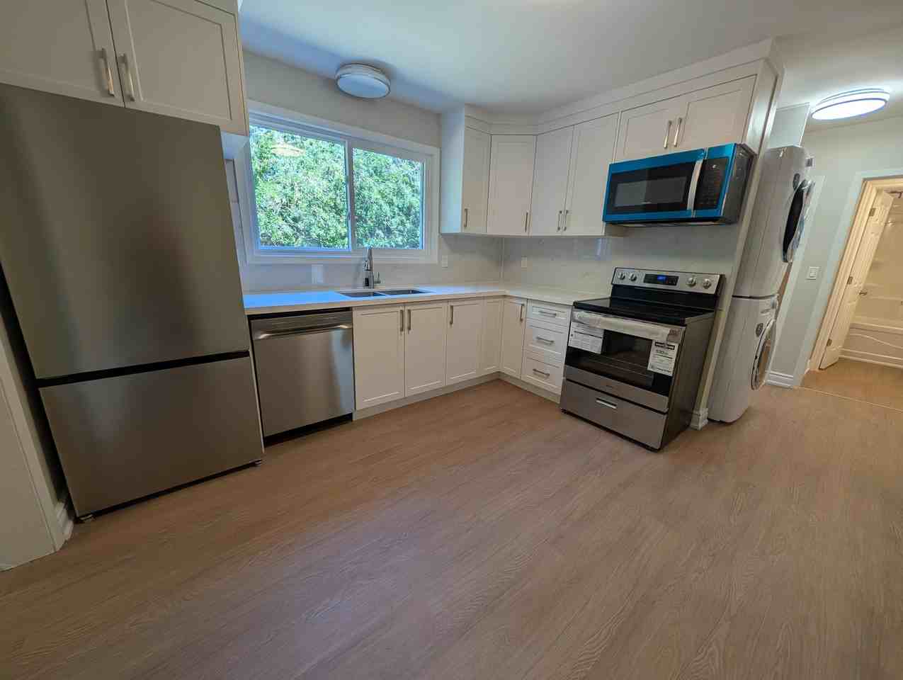 7 Queen Mary Rd - Photo 2 of 21