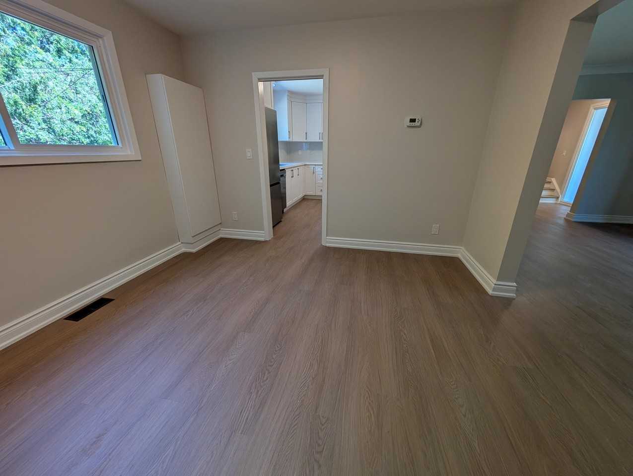 7 Queen Mary Rd - Photo 4 of 21