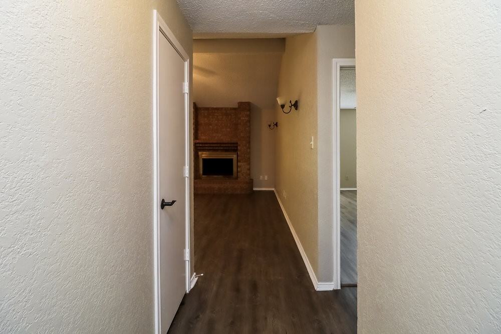 721 Owens Dr - Photo 3 of 16