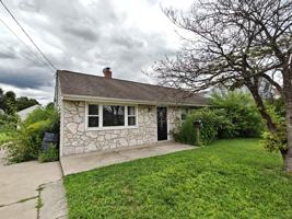 featured image of 444 Colonial Rd