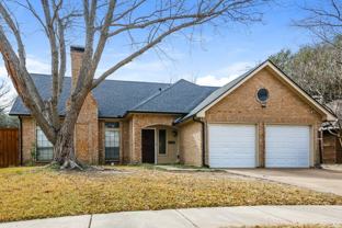 2308 Villanova St - Photo 1 of 1