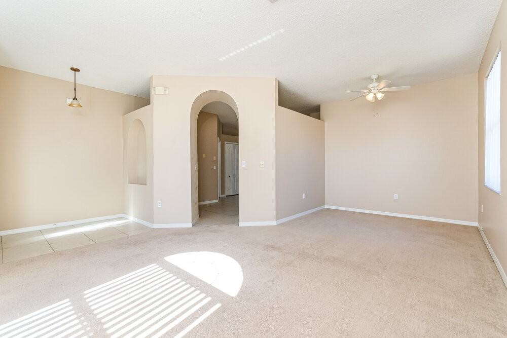8609 Cavendish Dr - Photo 4 of 16