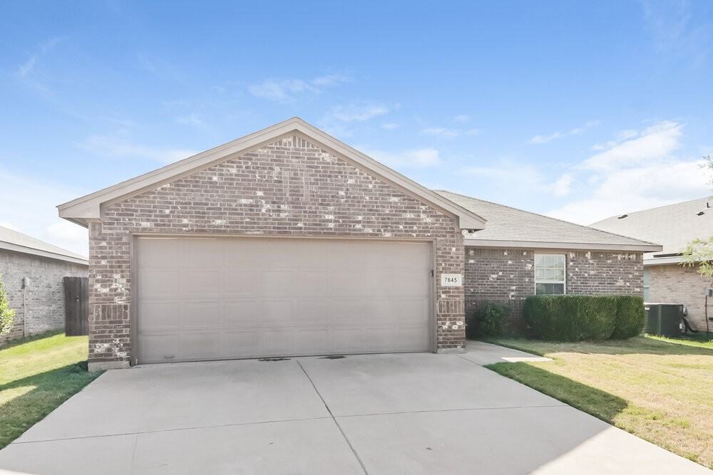 7645 Hollow Point Dr - Photo 3 of 16