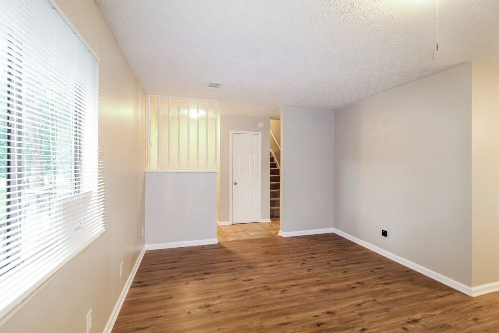 4075 Sage Ct - Photo 5 of 18