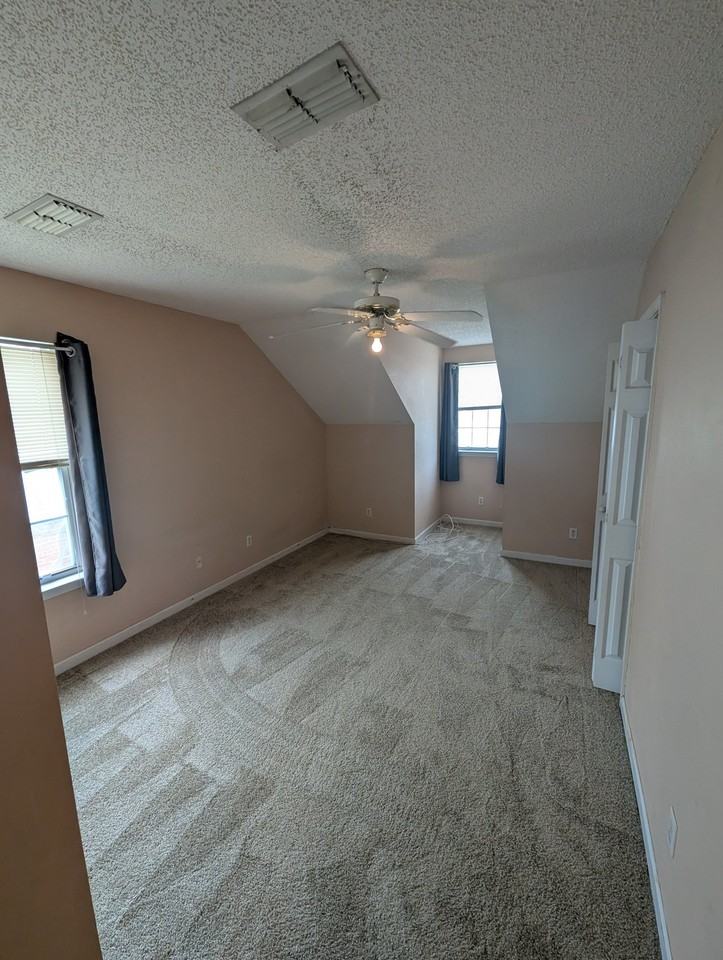 416 Madison Ave - Photo 3 of 24