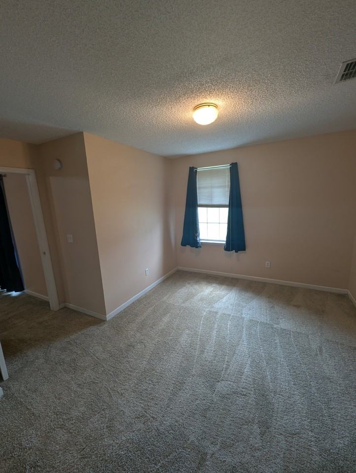 416 Madison Ave - Photo 6 of 24