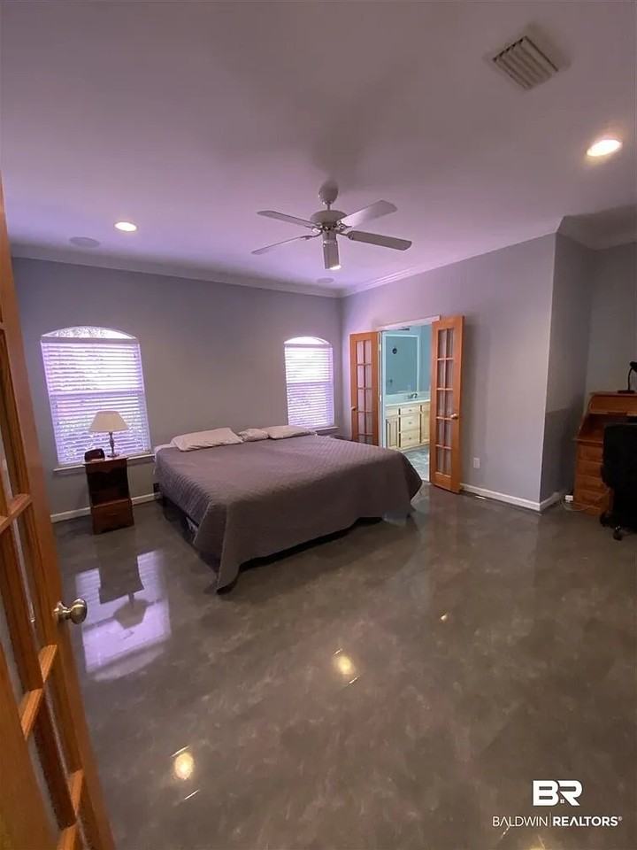 106 Riveroaks Dr - Photo 3 of 20