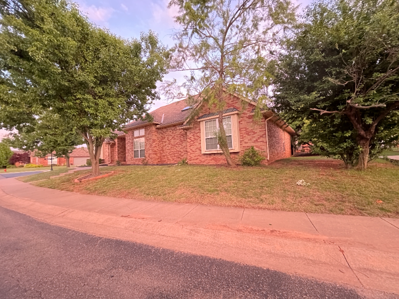 16721 Farmington Way - Photo 7 of 20
