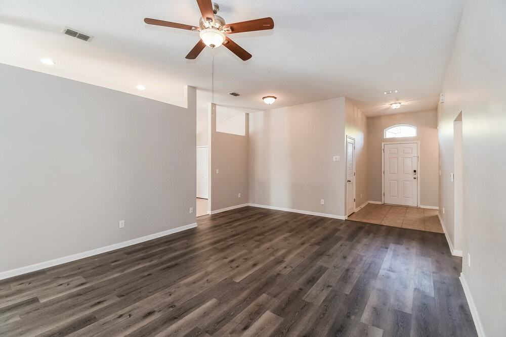 133 N Aberdeenshire Dr - Photo 3 of 16