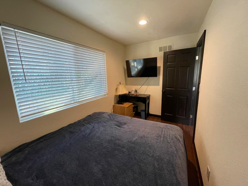 12800 Woodley Ave #REAR - Photo 7 of 12