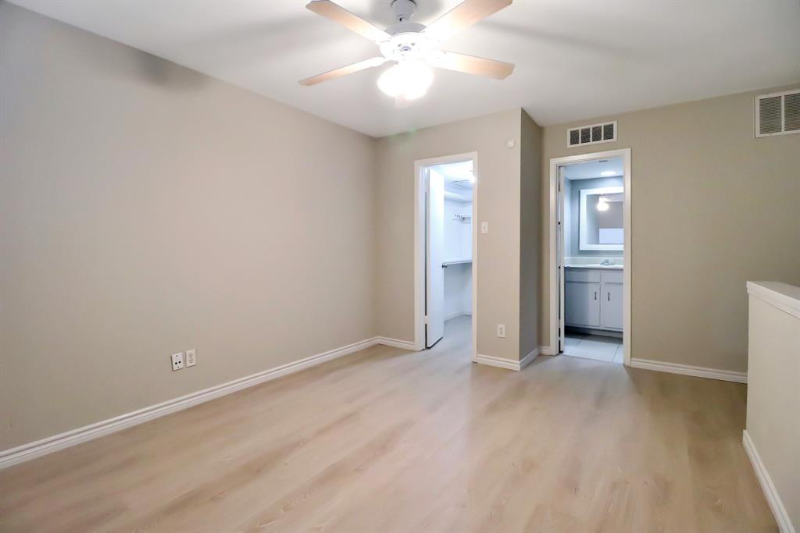5929 Queensloch Dr #127 - Photo 7 of 14