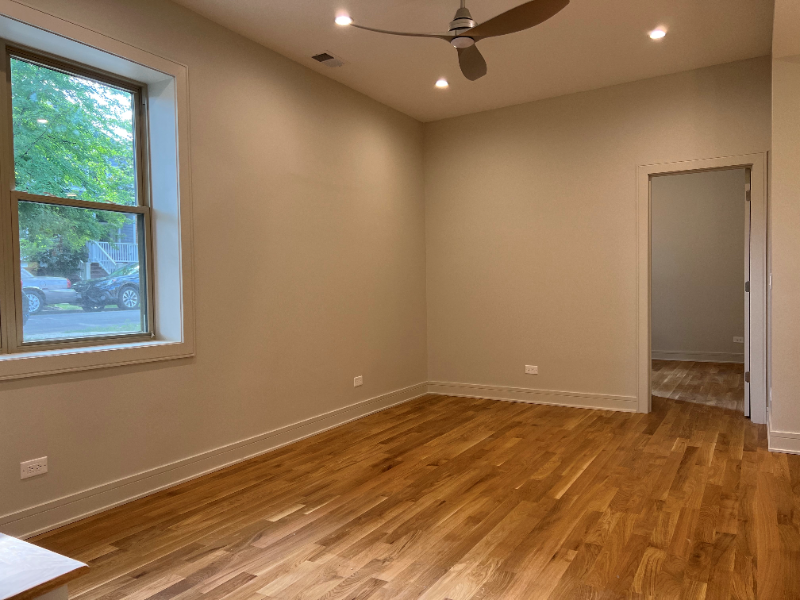 2556 N Saint Louis Ave - Photo 3 of 24