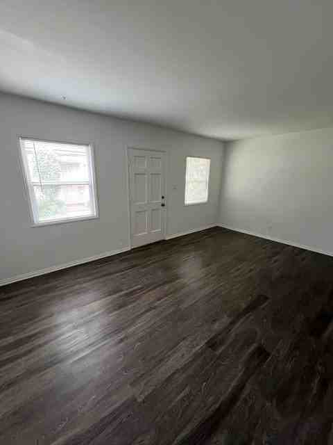 814 S Verdugo Rd #1 - Photo 5 of 10