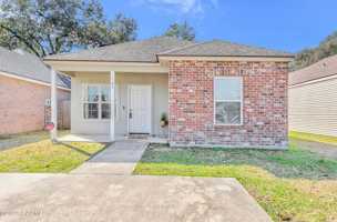 featured image of 107 Darlene Dr
