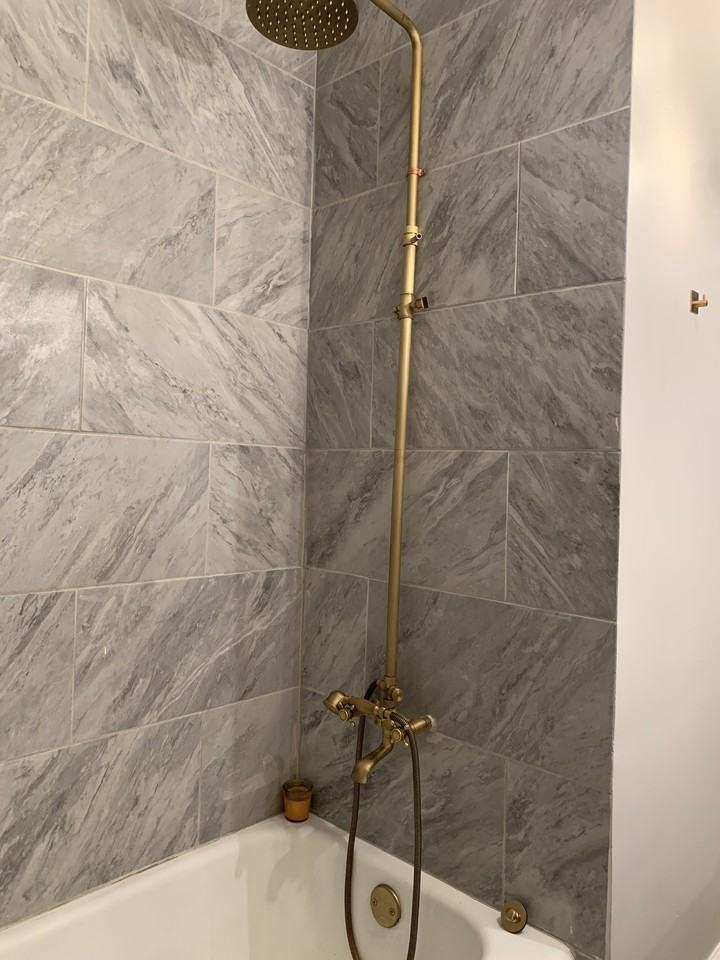 380 W 15th St - Photo 5 of 6