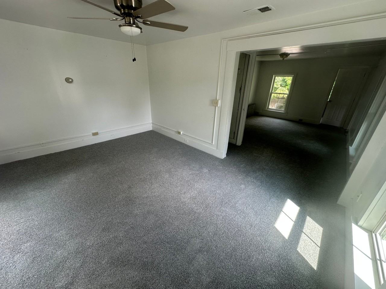 80 River St #1 - Photo 3 of 9