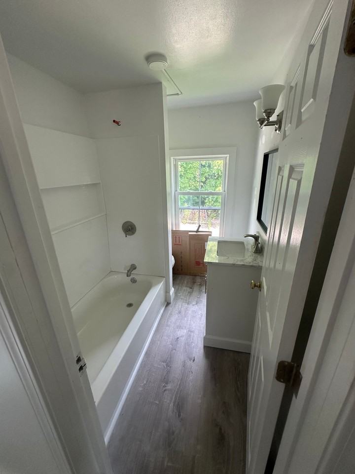 80 River St #1 - Photo 6 of 9