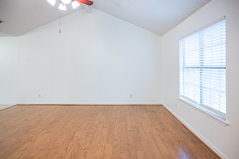 9151 Mcfarland Ct - Photo 3 of 20