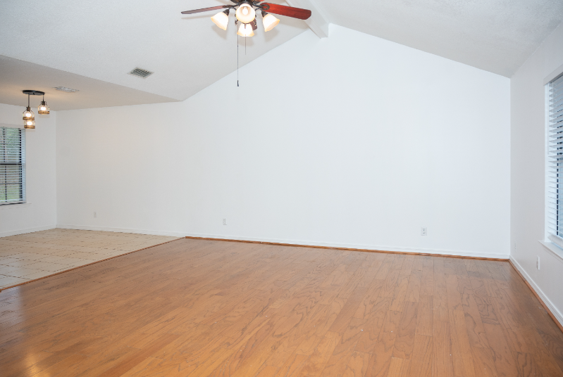 9151 Mcfarland Ct - Photo 4 of 20
