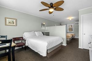 featured image of 8 Traynor St #6