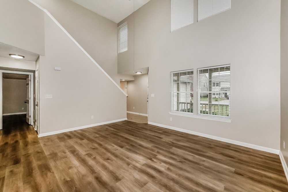 3329 Gainesville Ct - Photo 6 of 17