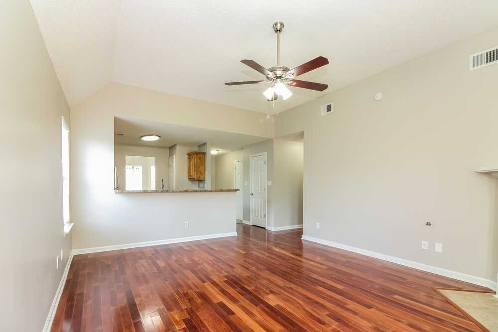 5842 Carrel Cv - Photo 6 of 15