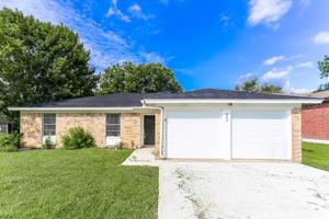 featured image of 603 S Waxahachie St