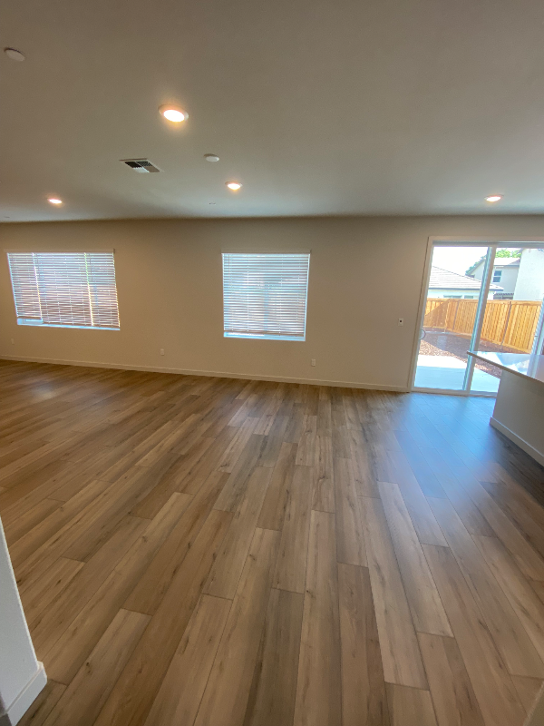 706 Diamond Valley Rd - Photo 2 of 50