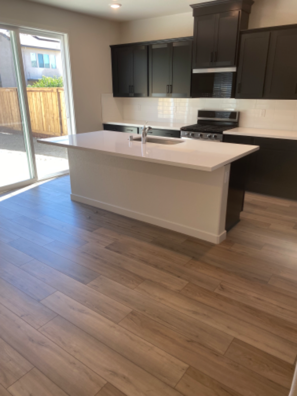 706 Diamond Valley Rd - Photo 5 of 50