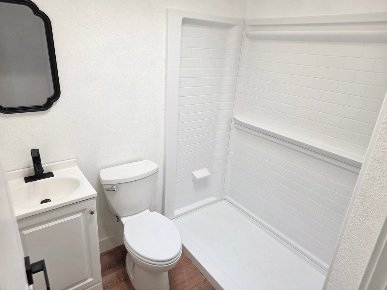 433 E Bridge St #435 - Photo 6 of 9