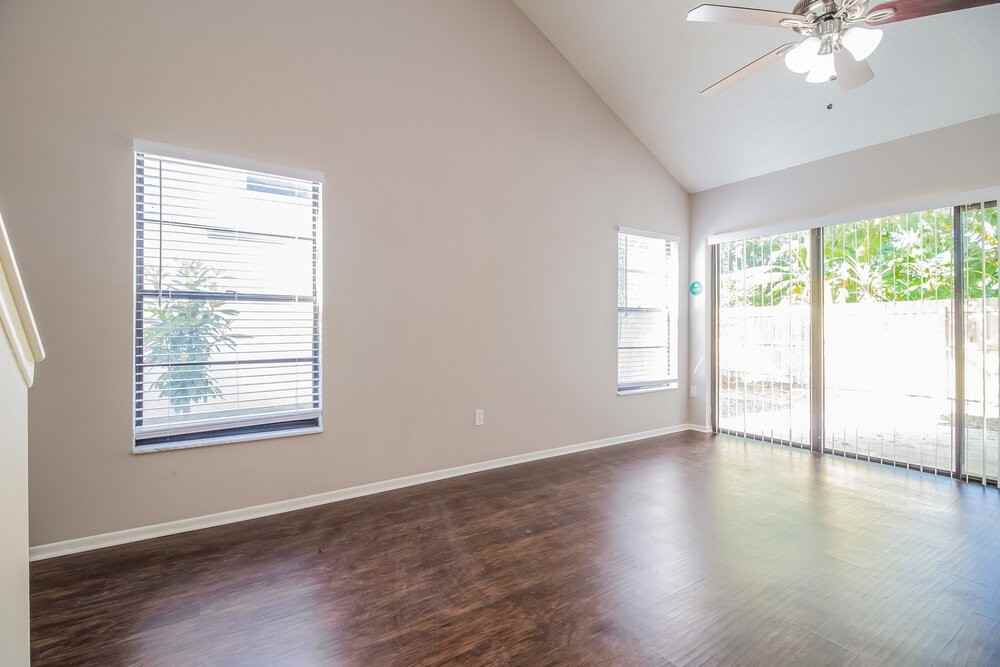 395 Cidermill Pl - Photo 6 of 17