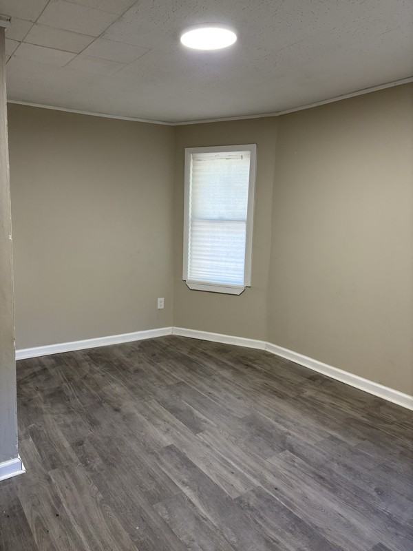 391 Glenwood Ave - Photo 3 of 16