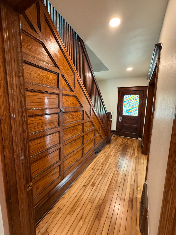 211 E Jefferson St - Photo 5 of 18