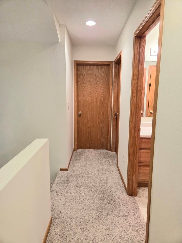 615 Rachael St - Photo 4 of 23