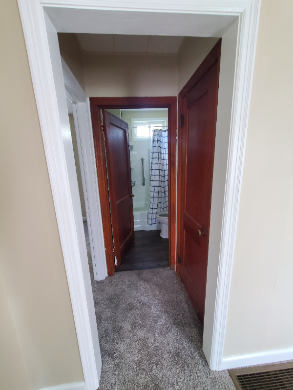 722 Wildwood Dr - Photo 7 of 10